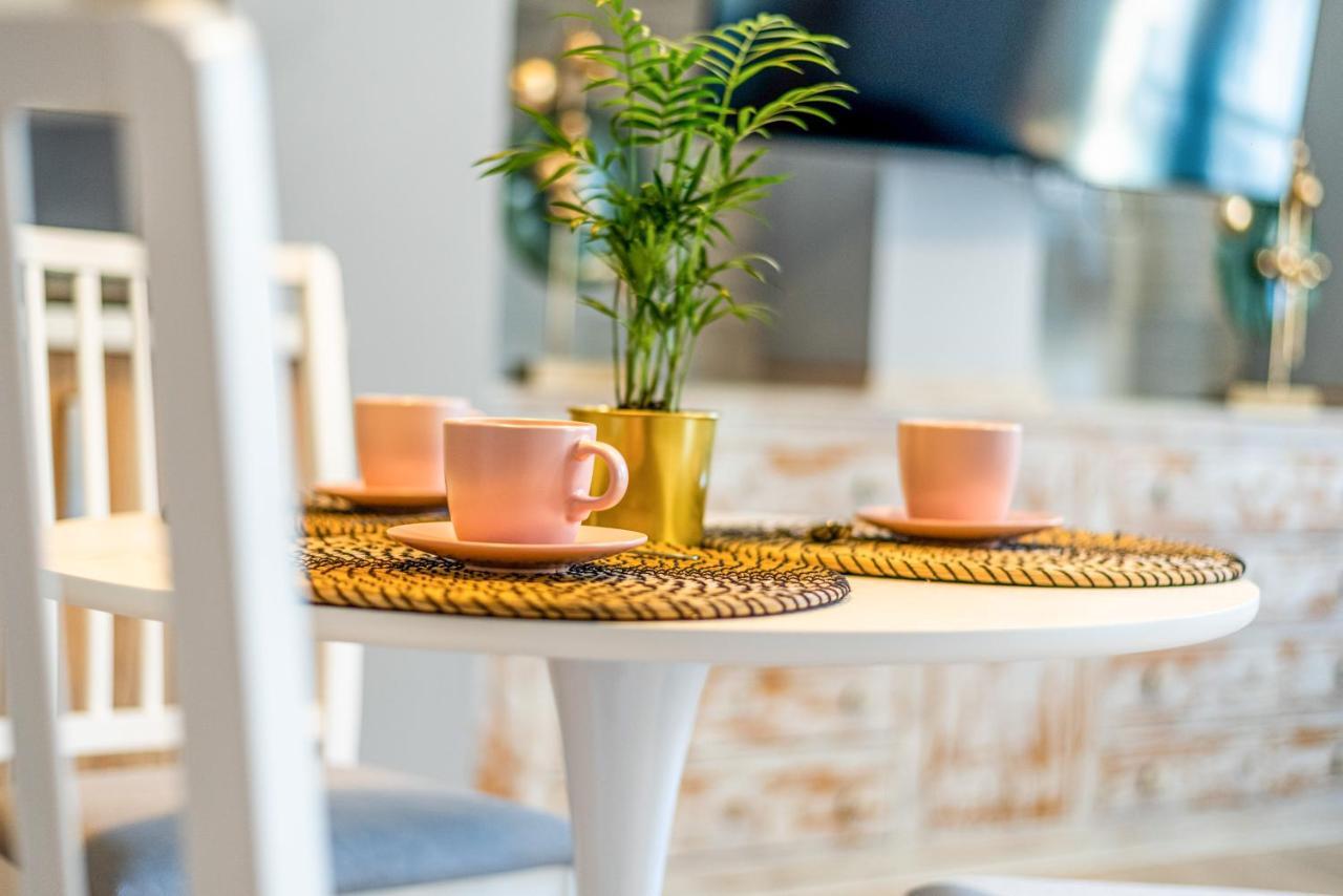 גרנדה Tuguest Alhacaba Apartment - Free Parking מראה חיצוני תמונה
