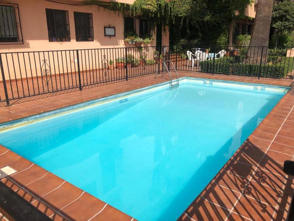 גרנדה Tuguest Alhacaba Apartment - Free Parking מראה חיצוני תמונה